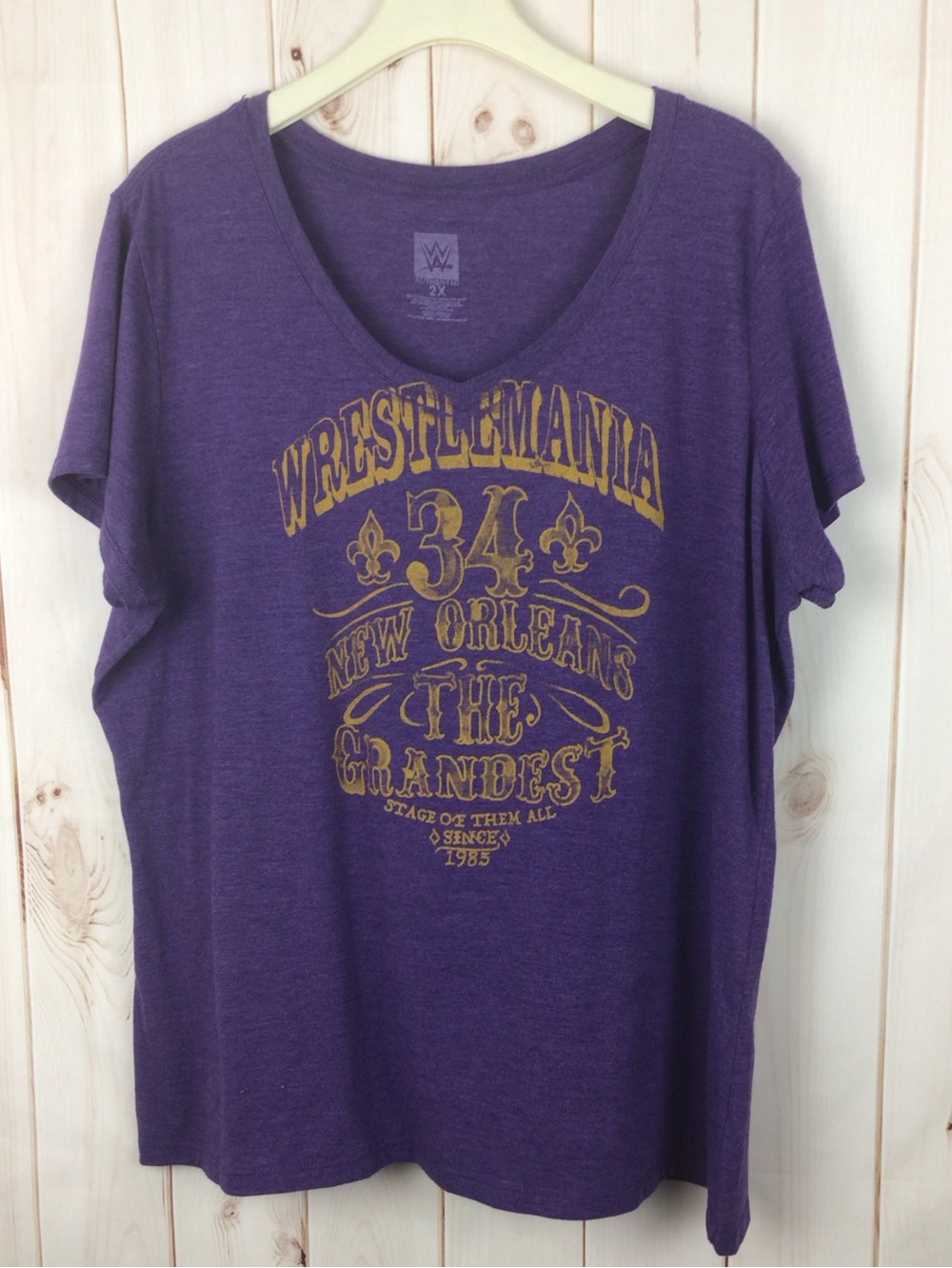 WWE Purple V-Neck WrestleMania 34 Graphic Tee with Gold Print 2X